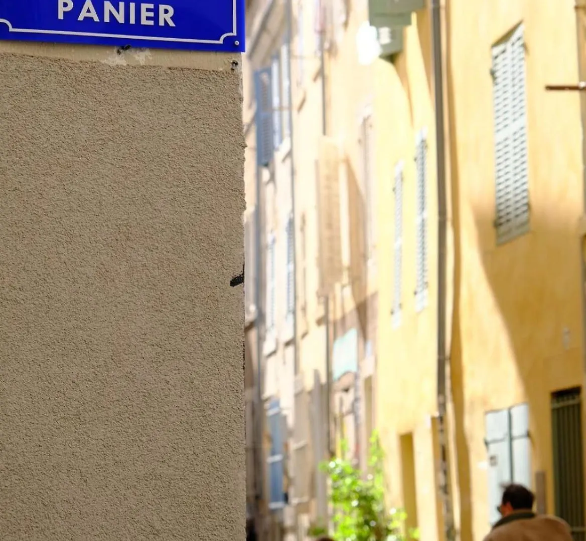 La Cachette Du Panier A Marseille Apartman